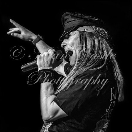 Guns and Roses 4